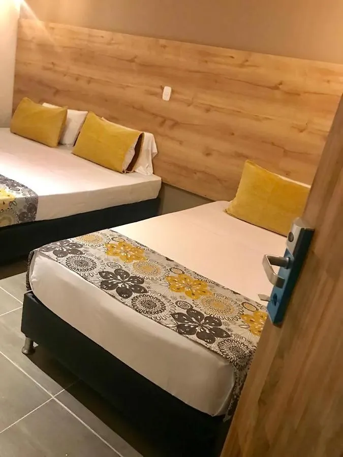 Hotel Casa Mayor La 70 Medellin